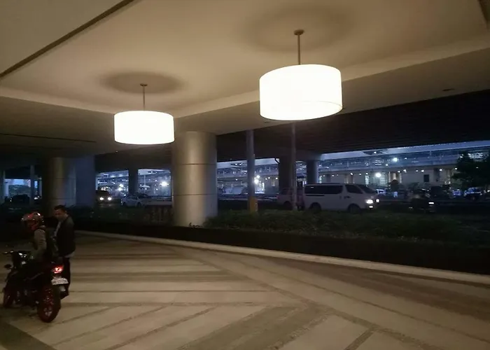 Eighty One Newport Boulevard Apartamento Manila